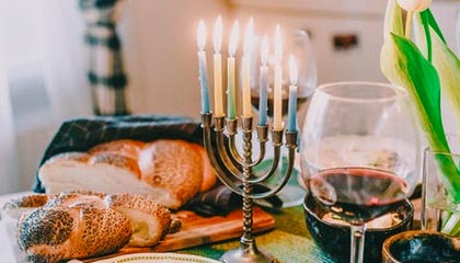 数字不足，无法找到更多新闻标题，如有需要可再次联系我进行搜索